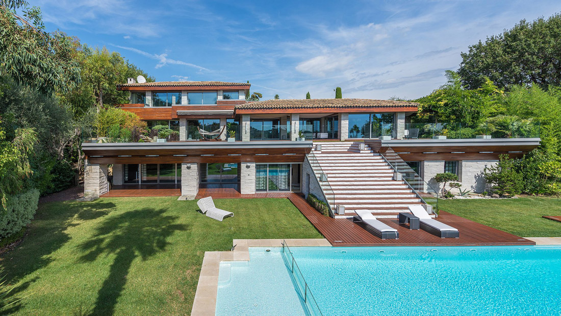 7 Opulent Villas for a Luxury Getaway in Cannes