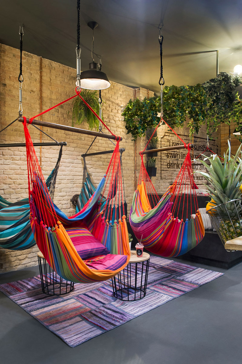 Hammock bar