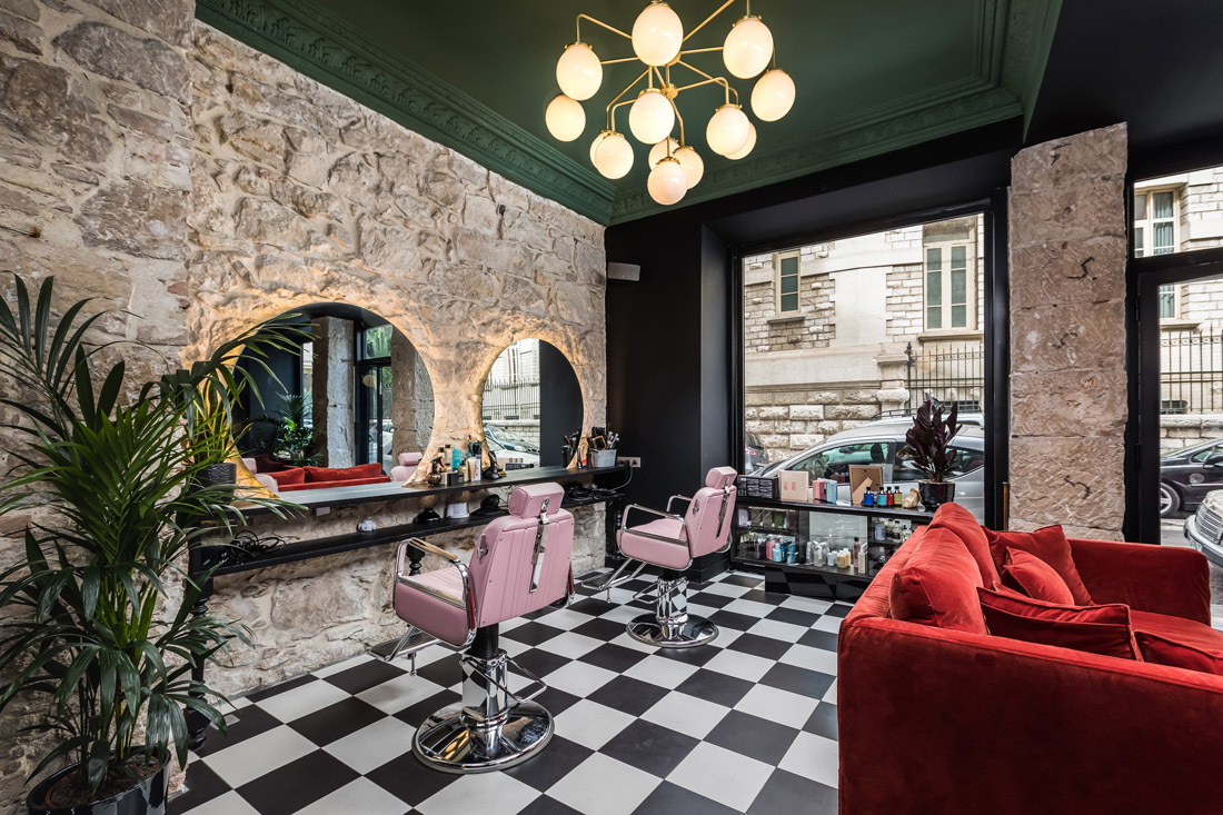 This Designer Barbershop in Nice Looks Like a Hipsters Hangout