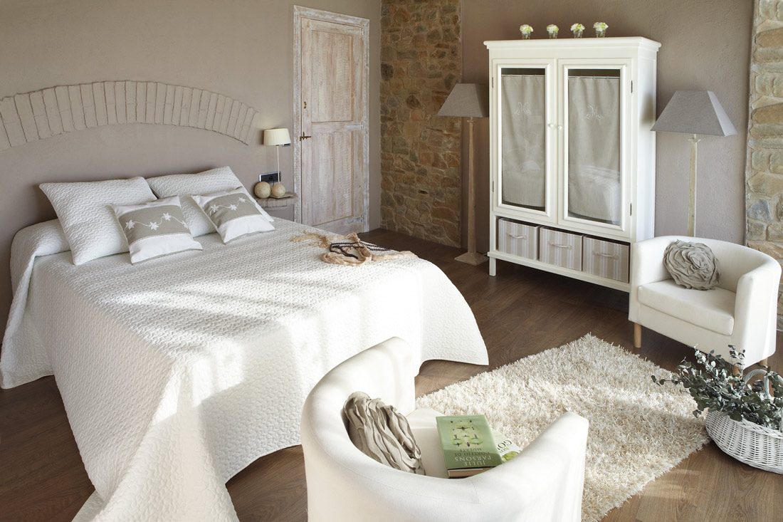 Bedroom with rustic furniture